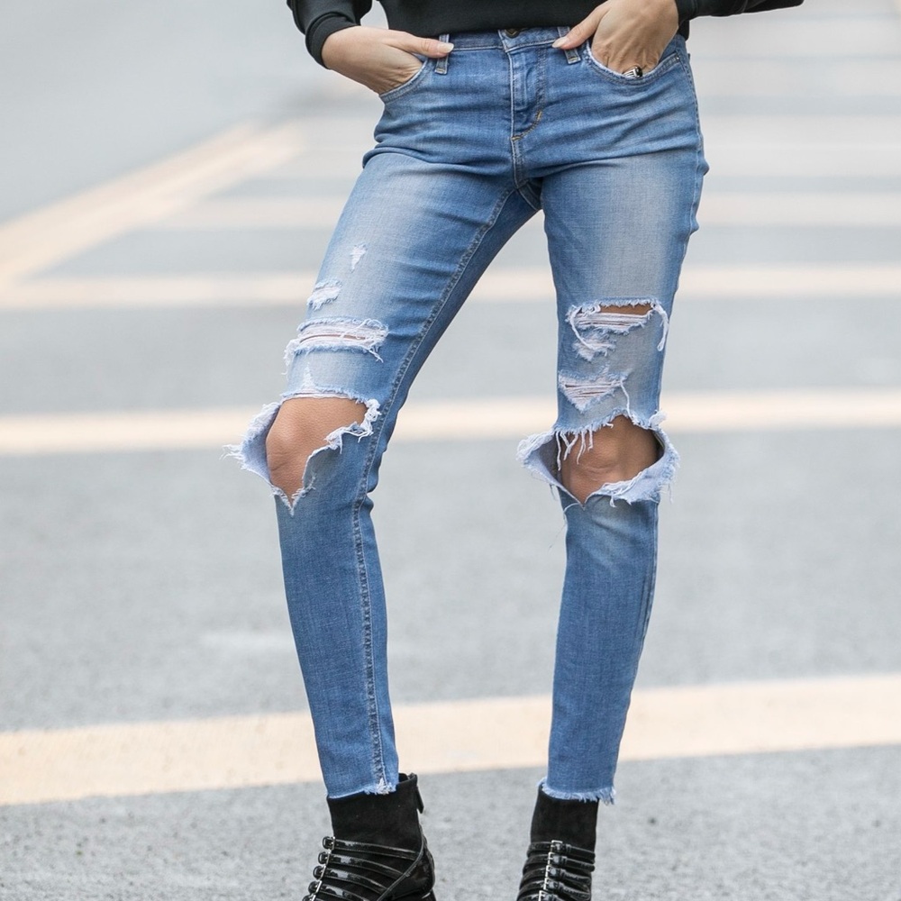 Joe’s jeans “Gretchen”